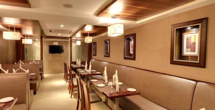 Oyo 1545 Hotel Shivani International Αχμπανταμπάντ Εξωτερικό φωτογραφία